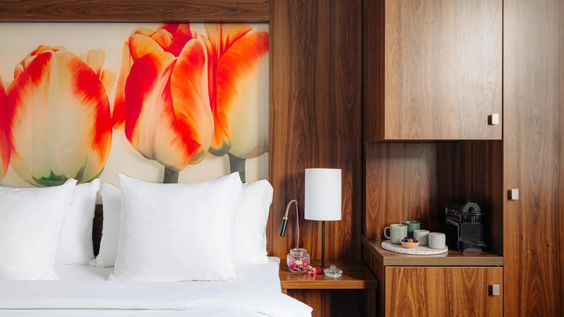 Eden Hotel Amsterdam 4*,  Nizozemsko