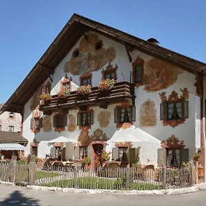 Zum Kirchenbauer Gasthof Oberammergau